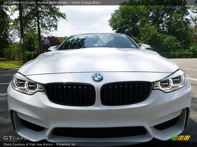 Mineral White Metallic / Sakhir Orange/Black 2015 BMW M4 Coupe