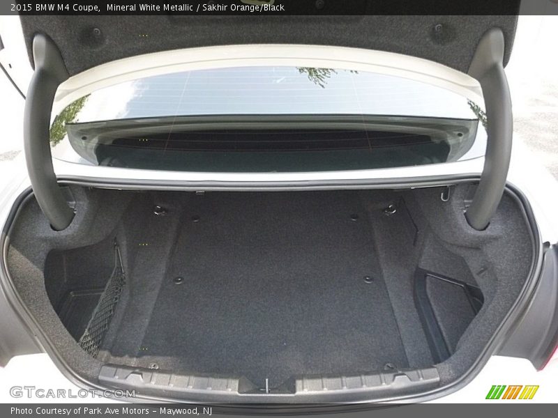 Mineral White Metallic / Sakhir Orange/Black 2015 BMW M4 Coupe