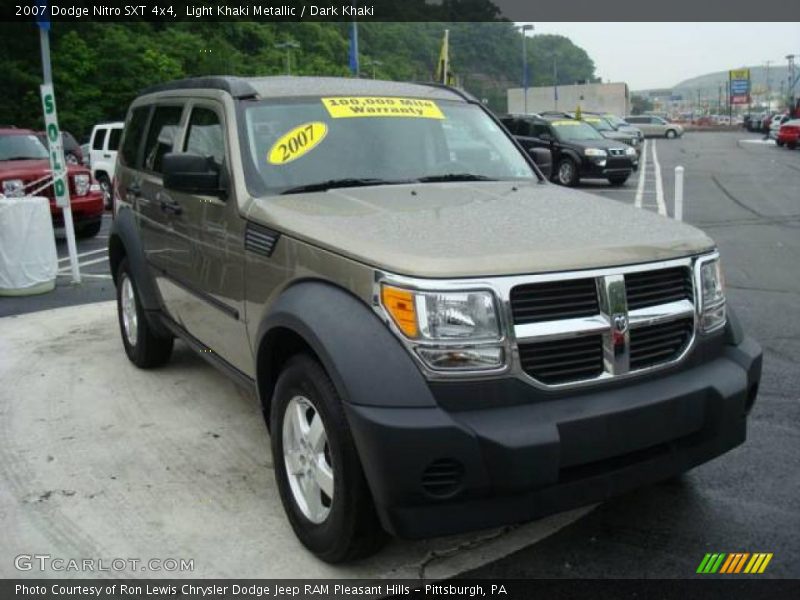 Light Khaki Metallic / Dark Khaki 2007 Dodge Nitro SXT 4x4