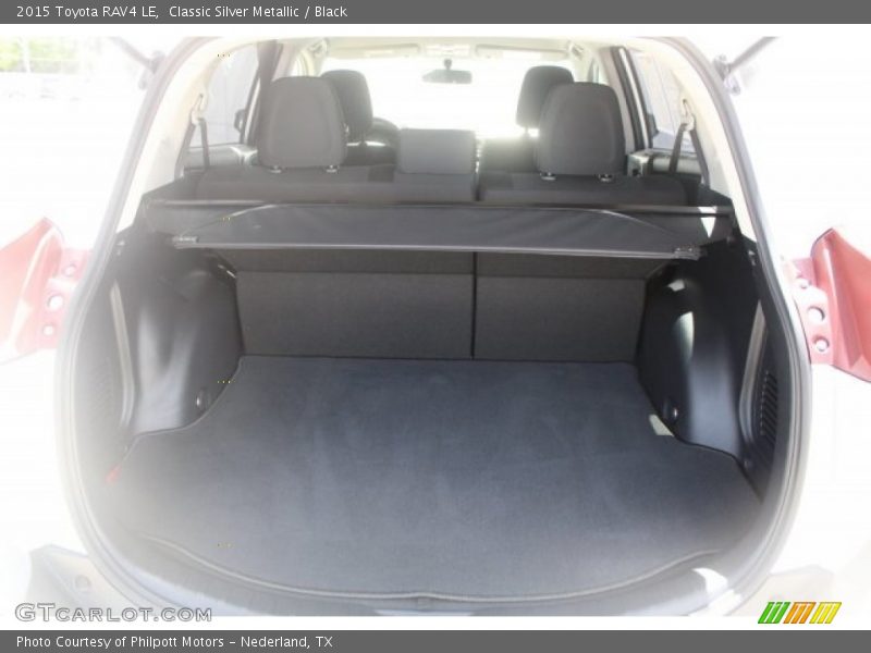 Classic Silver Metallic / Black 2015 Toyota RAV4 LE