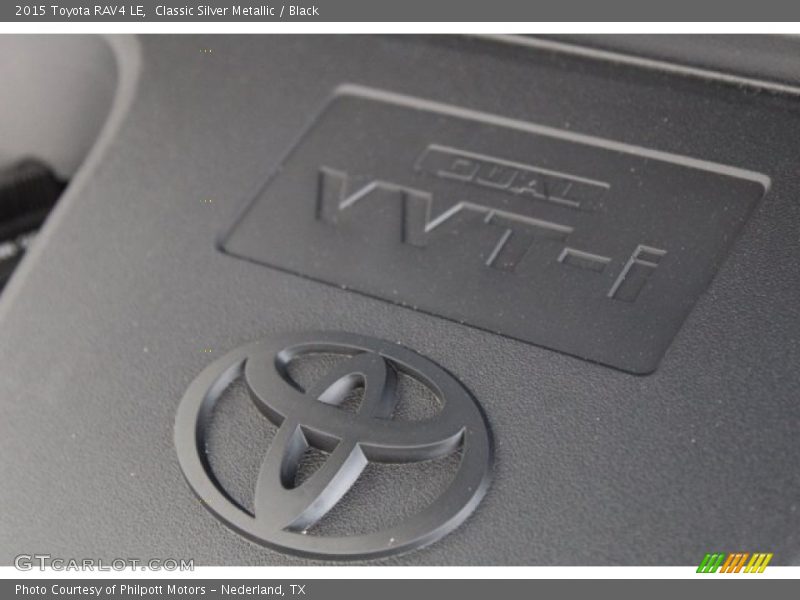 Classic Silver Metallic / Black 2015 Toyota RAV4 LE