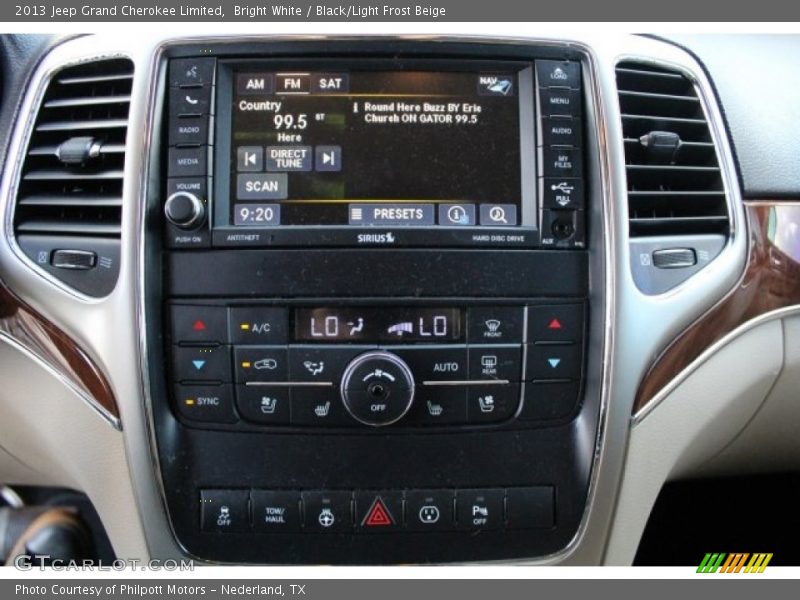 Bright White / Black/Light Frost Beige 2013 Jeep Grand Cherokee Limited