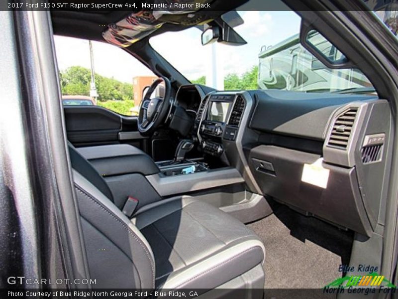 Magnetic / Raptor Black 2017 Ford F150 SVT Raptor SuperCrew 4x4