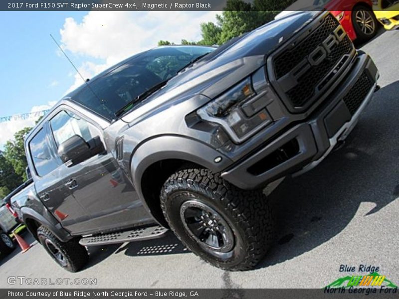 Magnetic / Raptor Black 2017 Ford F150 SVT Raptor SuperCrew 4x4