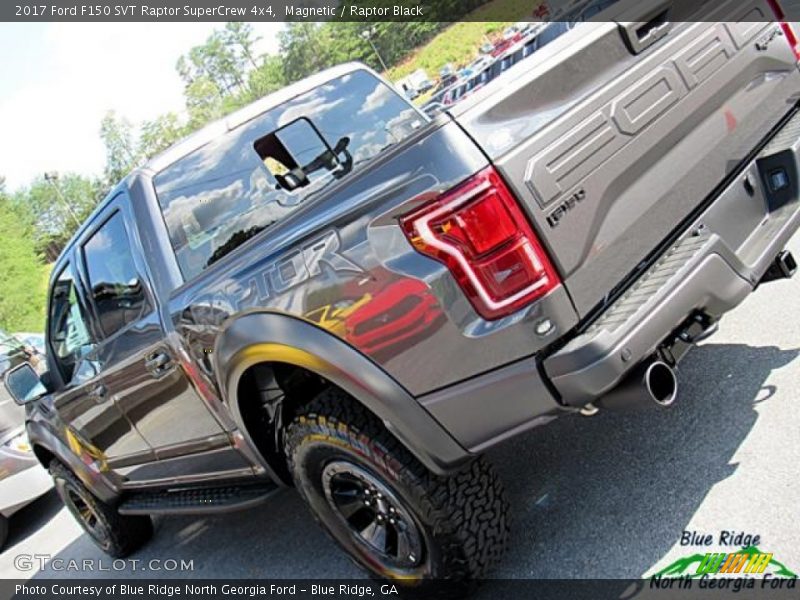 Magnetic / Raptor Black 2017 Ford F150 SVT Raptor SuperCrew 4x4