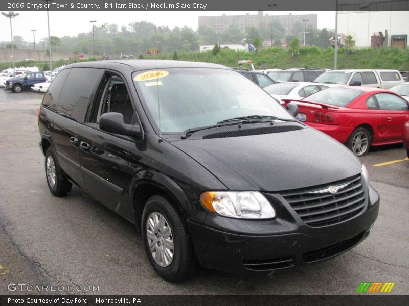Brilliant Black / Medium Slate Gray 2006 Chrysler Town & Country