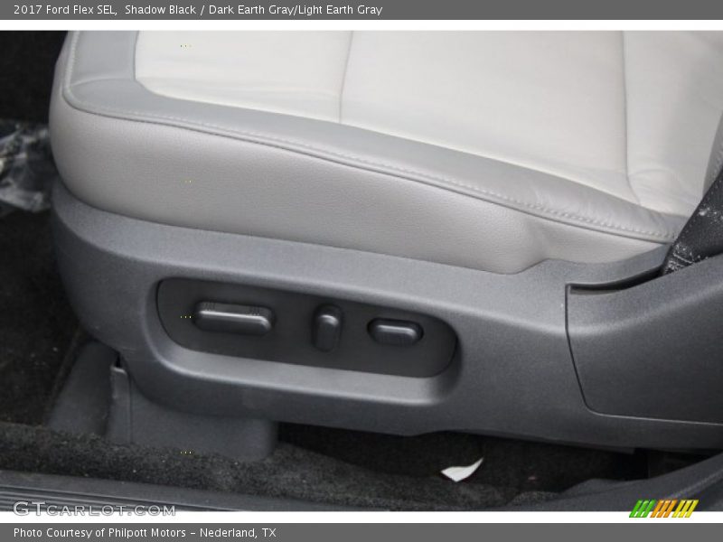 Shadow Black / Dark Earth Gray/Light Earth Gray 2017 Ford Flex SEL