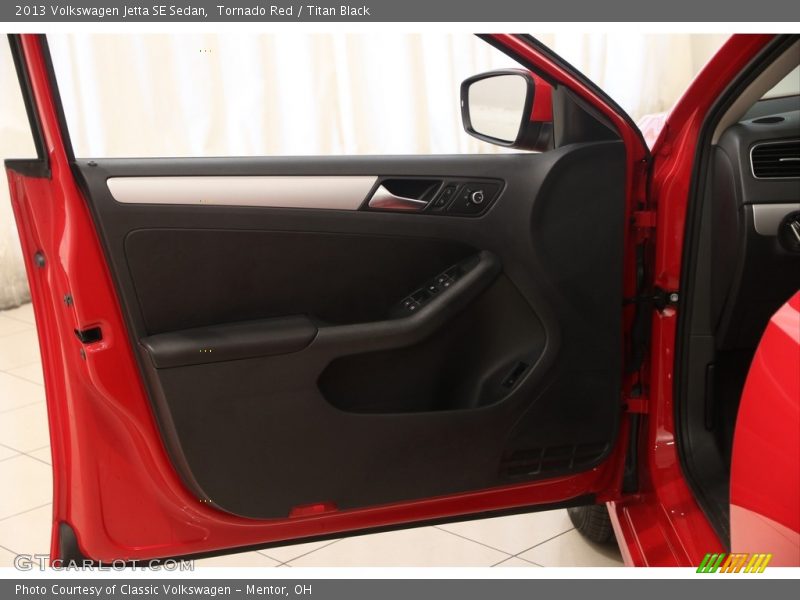 Tornado Red / Titan Black 2013 Volkswagen Jetta SE Sedan
