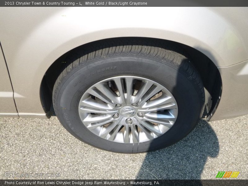 White Gold / Black/Light Graystone 2013 Chrysler Town & Country Touring - L