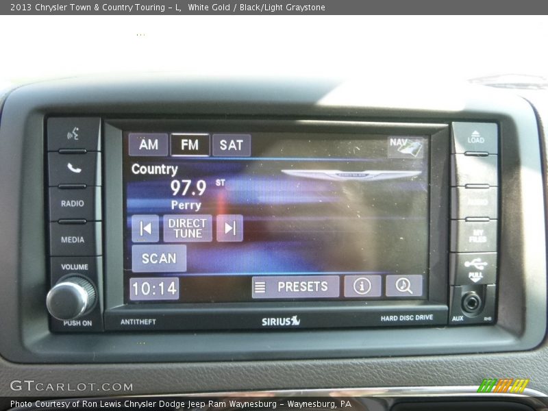 White Gold / Black/Light Graystone 2013 Chrysler Town & Country Touring - L