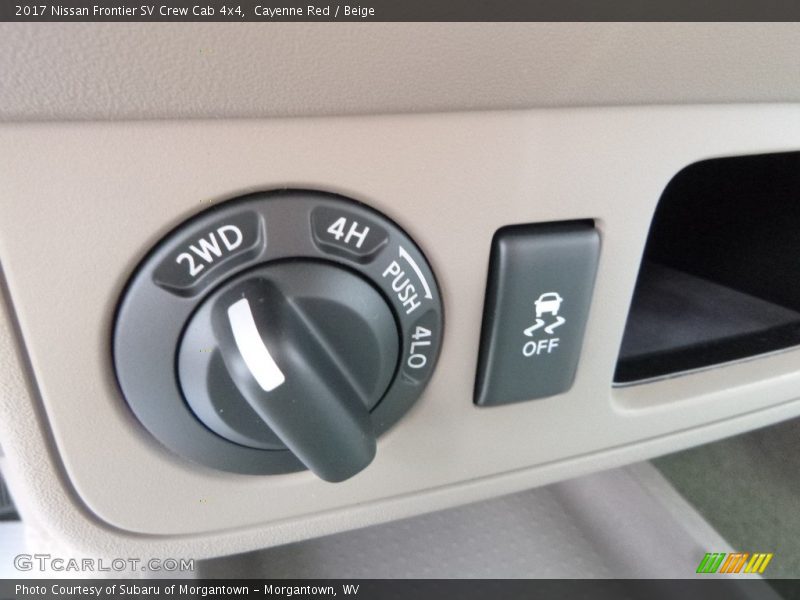 Cayenne Red / Beige 2017 Nissan Frontier SV Crew Cab 4x4