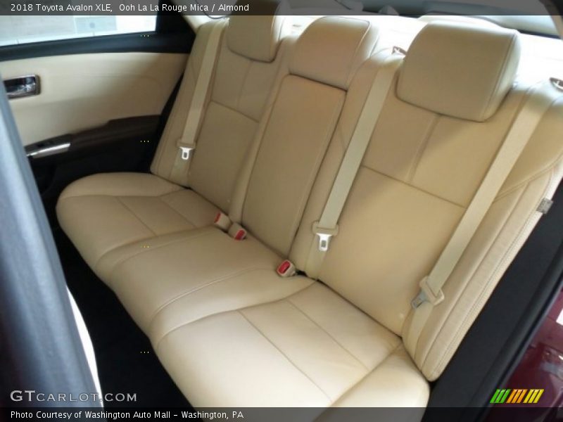 Ooh La La Rouge Mica / Almond 2018 Toyota Avalon XLE