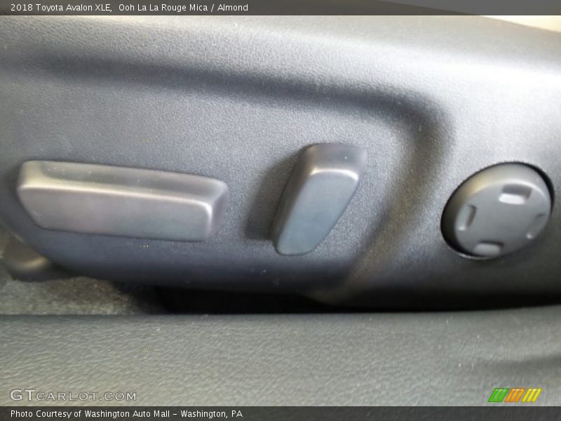 Ooh La La Rouge Mica / Almond 2018 Toyota Avalon XLE
