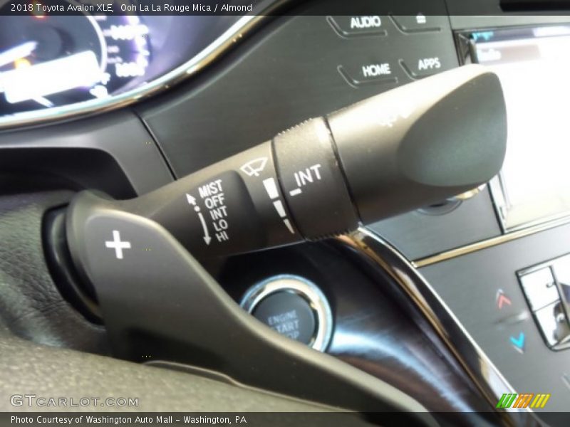Ooh La La Rouge Mica / Almond 2018 Toyota Avalon XLE