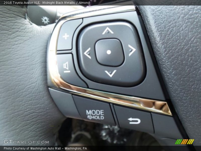 Controls of 2018 Avalon XLE