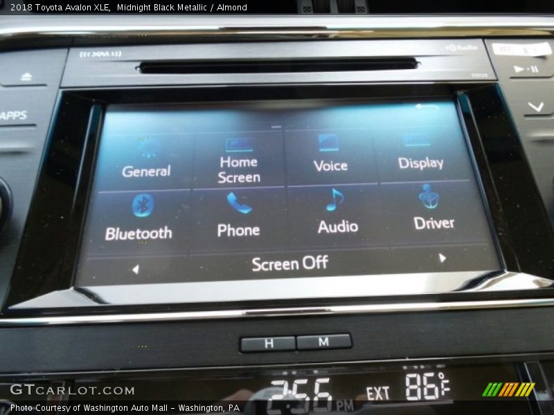 Midnight Black Metallic / Almond 2018 Toyota Avalon XLE