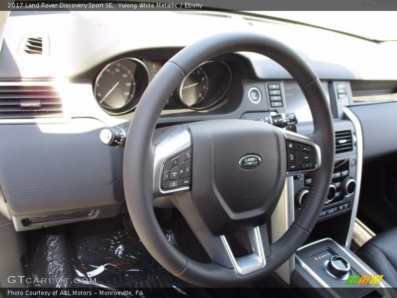 Yulong White Metallic / Ebony 2017 Land Rover Discovery Sport SE
