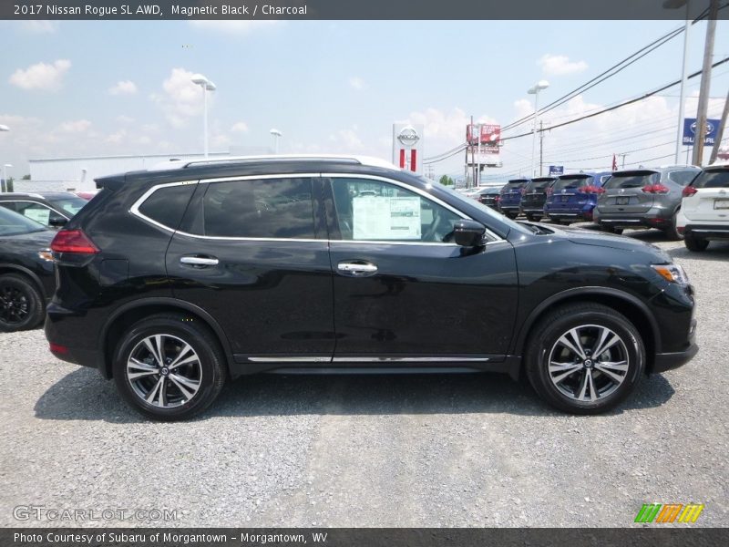 Magnetic Black / Charcoal 2017 Nissan Rogue SL AWD
