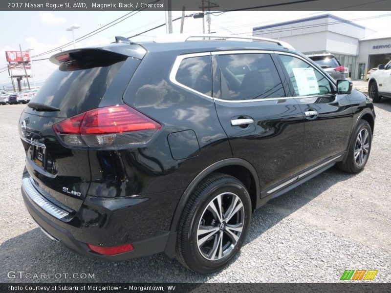 Magnetic Black / Charcoal 2017 Nissan Rogue SL AWD