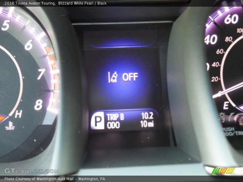 Blizzard White Pearl / Black 2018 Toyota Avalon Touring