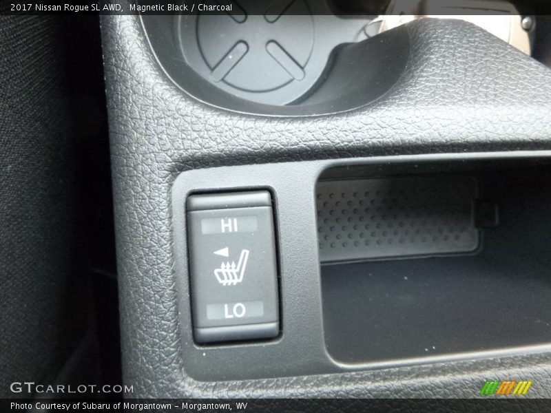 Magnetic Black / Charcoal 2017 Nissan Rogue SL AWD