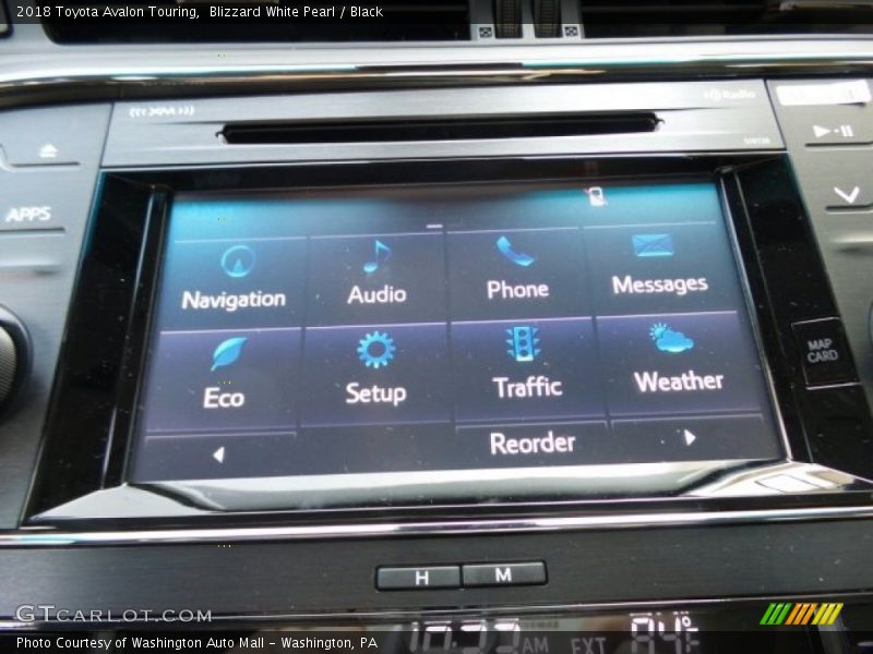 Blizzard White Pearl / Black 2018 Toyota Avalon Touring