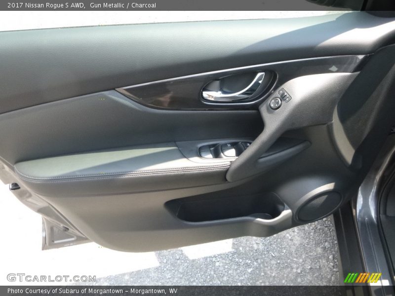 Gun Metallic / Charcoal 2017 Nissan Rogue S AWD