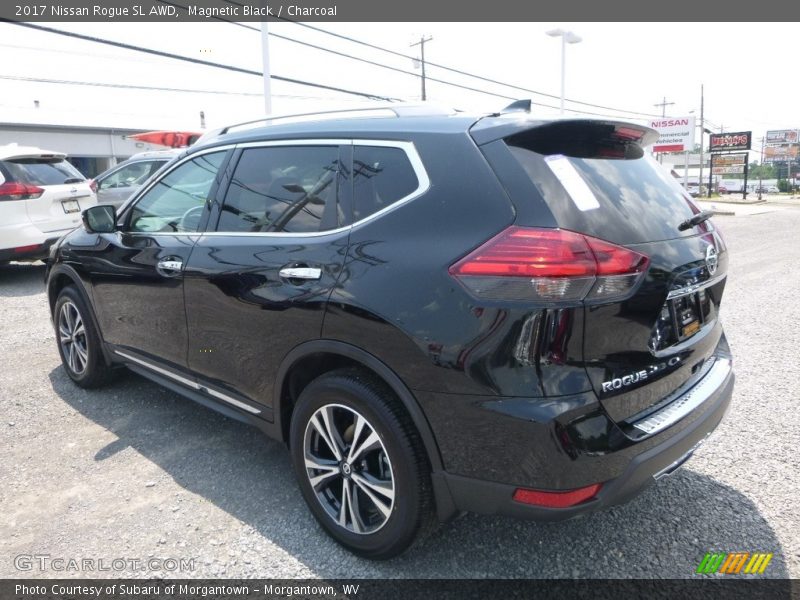 Magnetic Black / Charcoal 2017 Nissan Rogue SL AWD