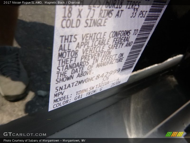 Magnetic Black / Charcoal 2017 Nissan Rogue SL AWD