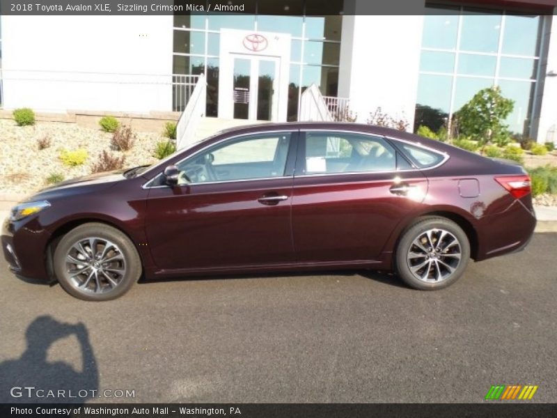 Sizzling Crimson Mica / Almond 2018 Toyota Avalon XLE