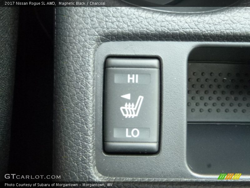 Magnetic Black / Charcoal 2017 Nissan Rogue SL AWD