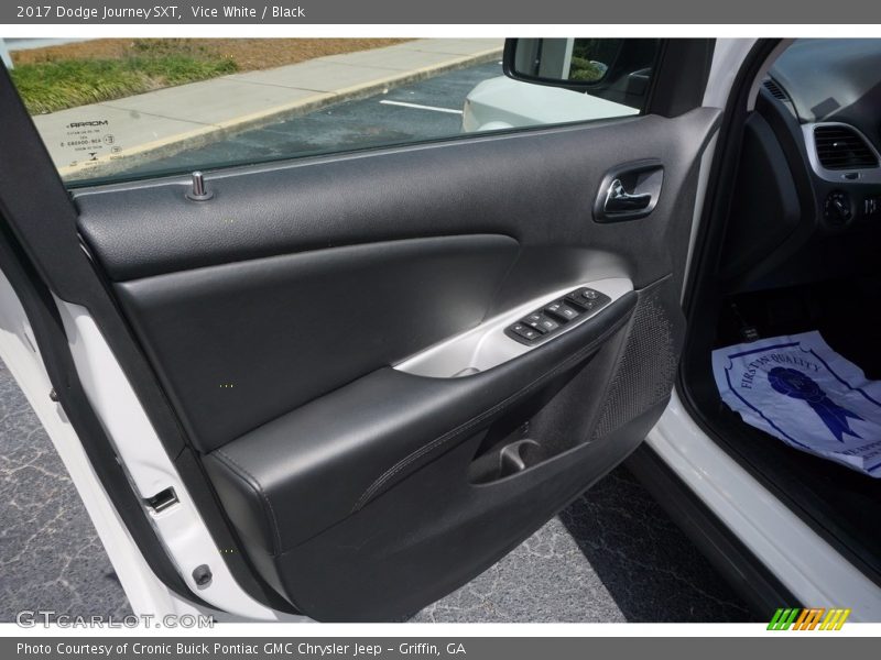 Vice White / Black 2017 Dodge Journey SXT