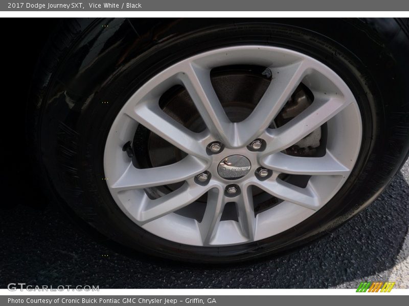 Vice White / Black 2017 Dodge Journey SXT