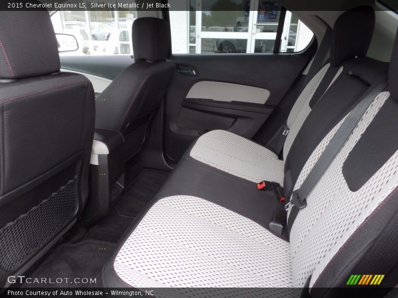 Silver Ice Metallic / Jet Black 2015 Chevrolet Equinox LS