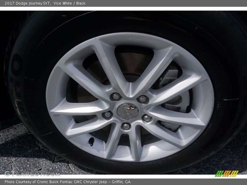 Vice White / Black 2017 Dodge Journey SXT