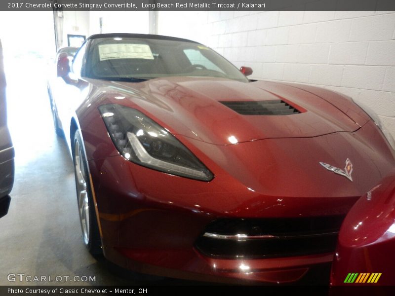 Long Beach Red Metallic Tintcoat / Kalahari 2017 Chevrolet Corvette Stingray Convertible