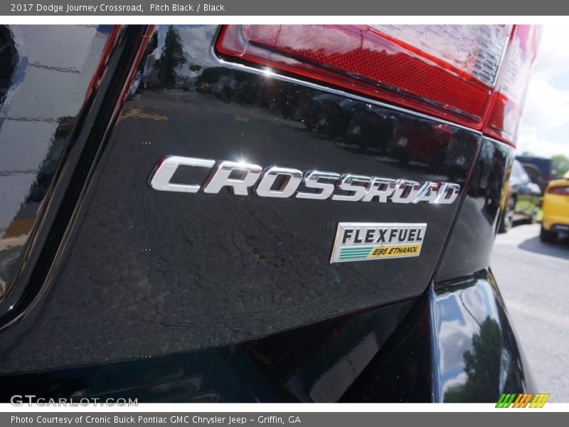 Pitch Black / Black 2017 Dodge Journey Crossroad