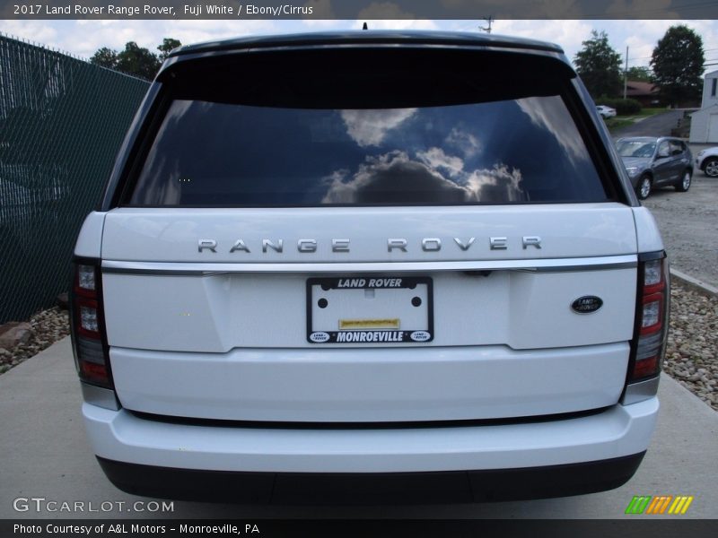 Fuji White / Ebony/Cirrus 2017 Land Rover Range Rover
