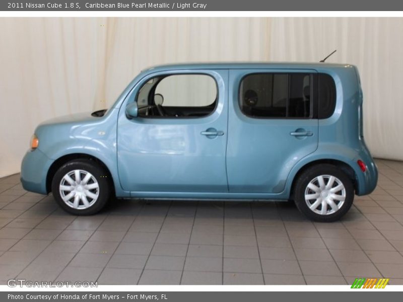 Caribbean Blue Pearl Metallic / Light Gray 2011 Nissan Cube 1.8 S