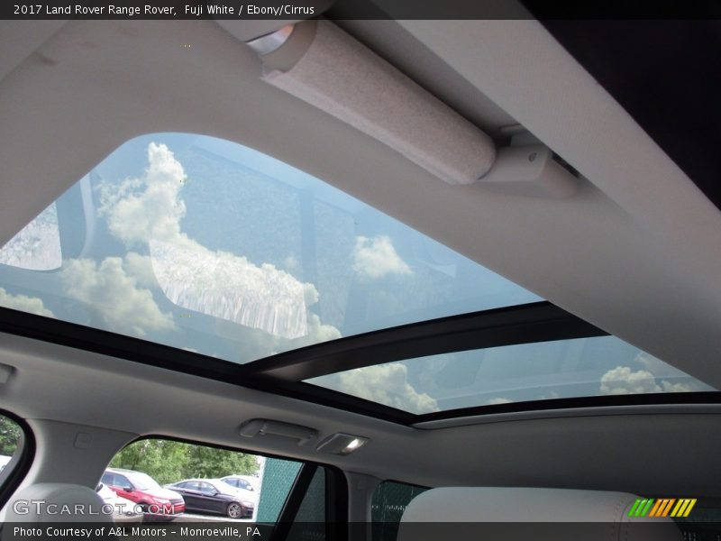 Fuji White / Ebony/Cirrus 2017 Land Rover Range Rover