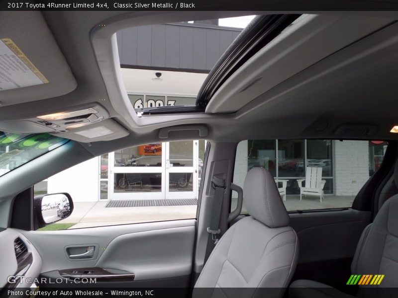 Classic Silver Metallic / Black 2017 Toyota 4Runner Limited 4x4