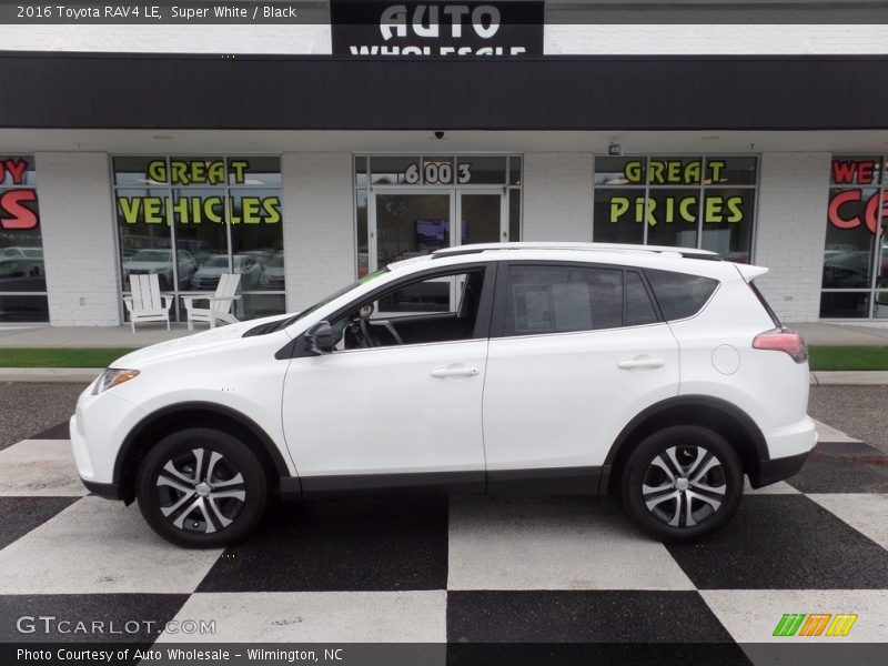 Super White / Black 2016 Toyota RAV4 LE