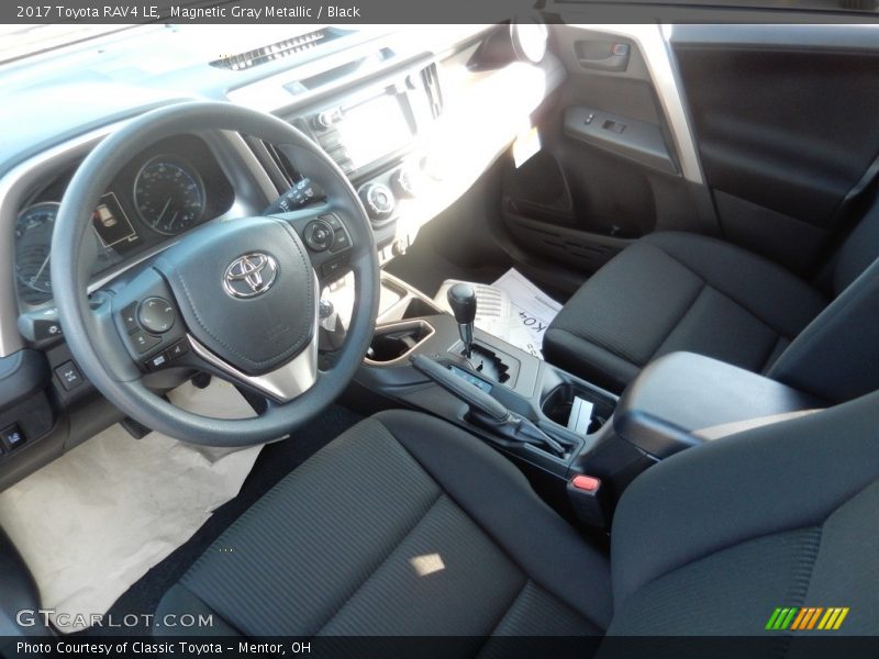 Magnetic Gray Metallic / Black 2017 Toyota RAV4 LE