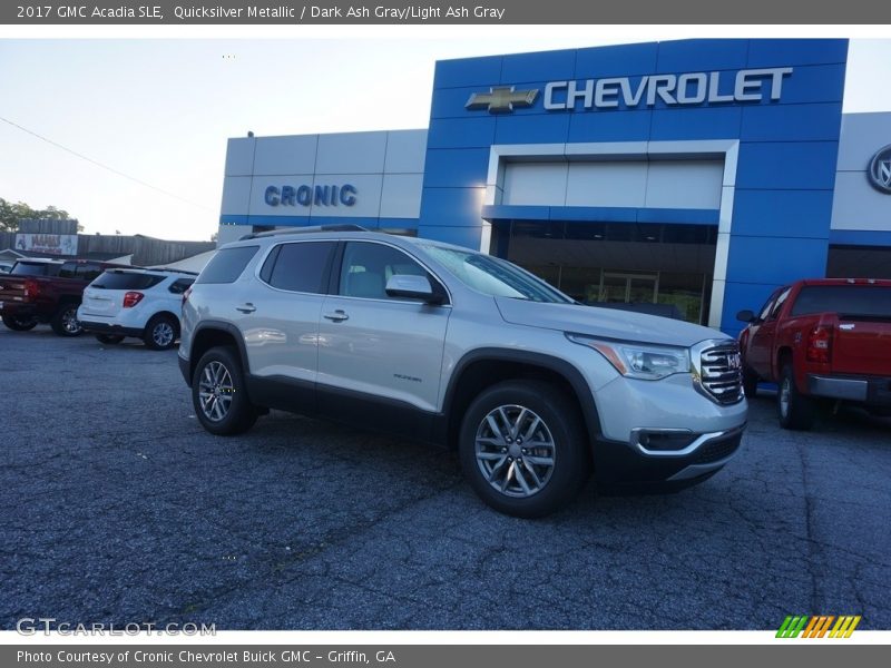 Quicksilver Metallic / Dark Ash Gray/Light Ash Gray 2017 GMC Acadia SLE