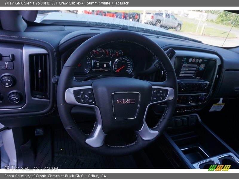 Summit White / Jet Black 2017 GMC Sierra 2500HD SLT Crew Cab 4x4