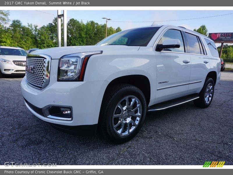 Summit White / Jet Black 2017 GMC Yukon Denali