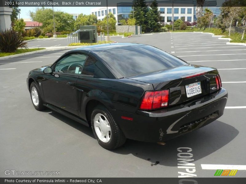 Black / Dark Charcoal 2001 Ford Mustang V6 Coupe