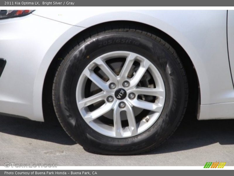 Bright Silver / Gray 2011 Kia Optima LX