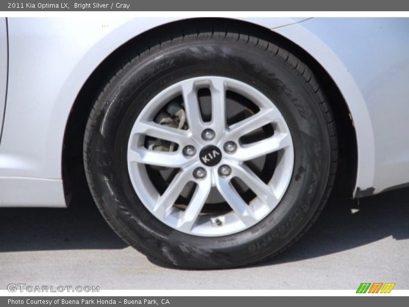 Bright Silver / Gray 2011 Kia Optima LX