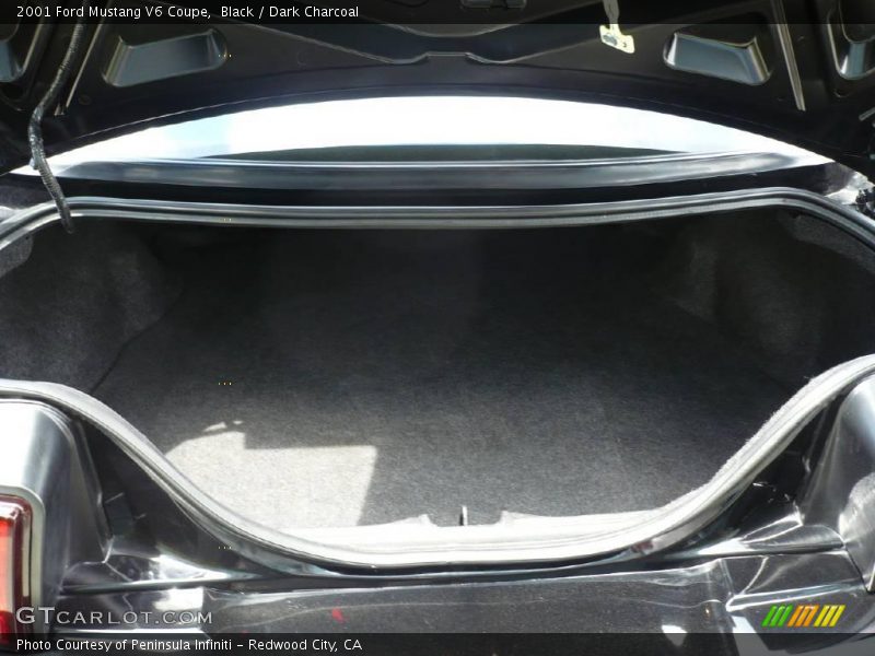 Black / Dark Charcoal 2001 Ford Mustang V6 Coupe